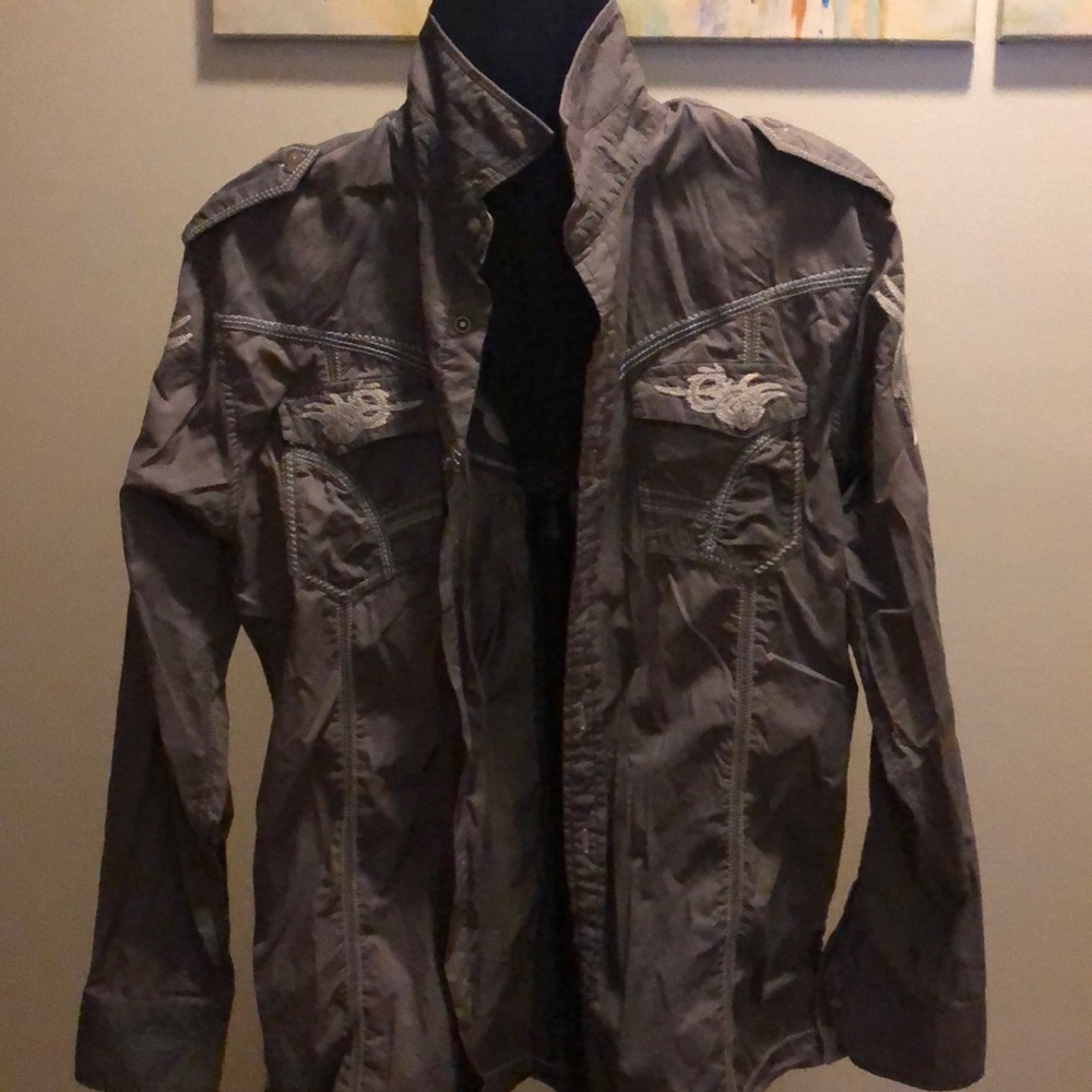 Roar men’s shirt